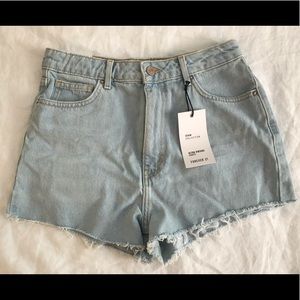 NWT Forever 21 Vintage Jean Short